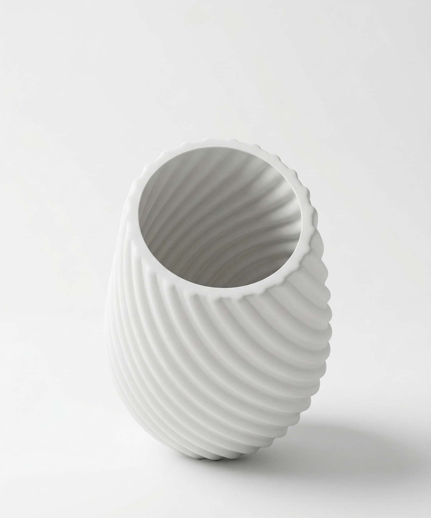 lorero-diseno-torcido-relieve-lineal-plastico-mate-vimarq