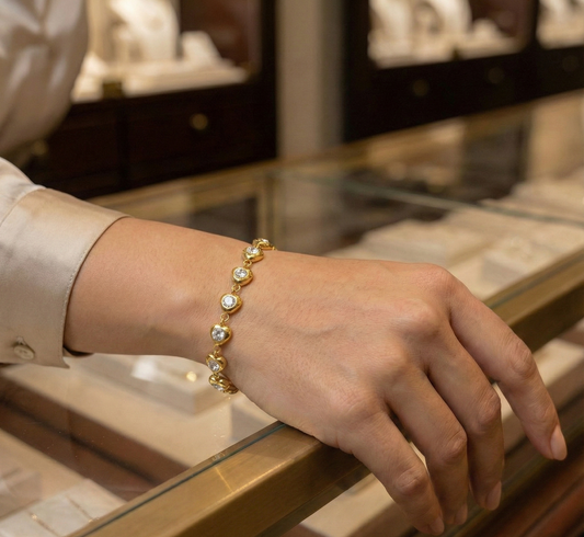 Pulsera de Eslabones de Corazón en Acero Inoxidable Pulido con Incrustaciones Brillantes vimarq.com el salvador