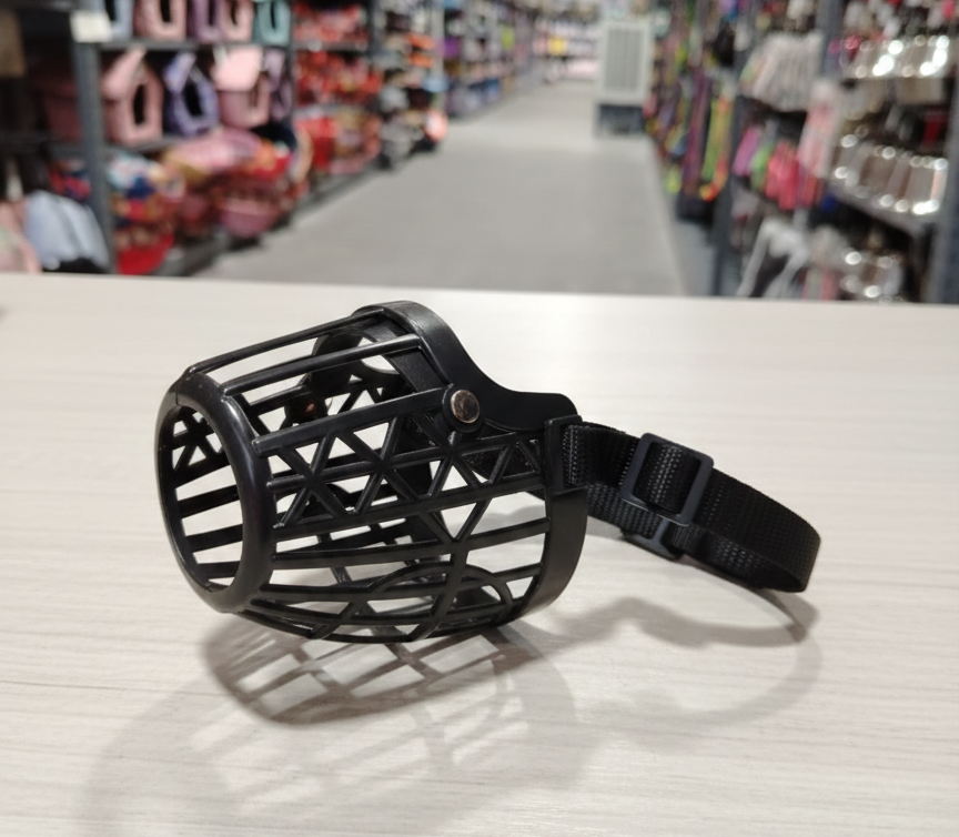 bozal-canasta-perro-negro-frontal-vimarq.com-El-Salvador5