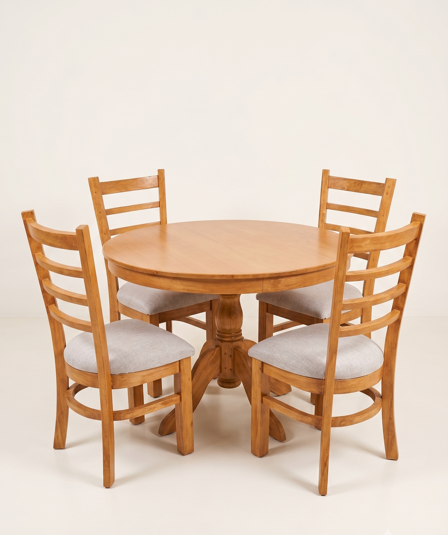 comedor-redondo-madera-4-sillas-pedestal-4-patas-vimarq-el-salvador
