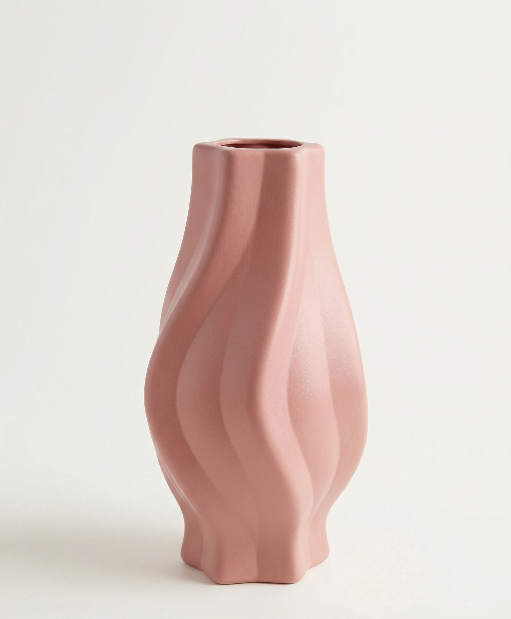 florero-curvo-helicoidal-plastico-mate-vimarq.com-El-Salvador