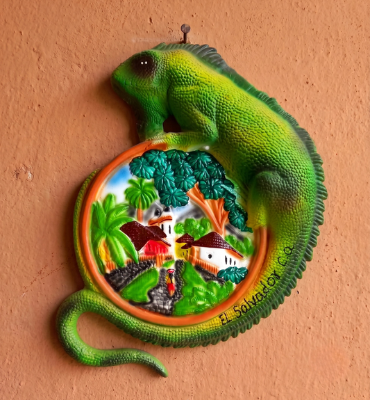 iguana-barro-decorativa-paisaje-vimarq.com-El-Salvador
