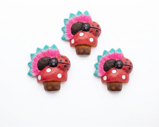 mariquitas-barro-decorativas-pared-infantil-vimarq.com-El-Salvado