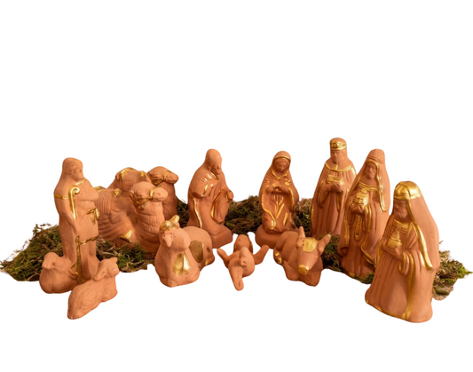 nacimiento-terracota-dorado-completo-vimarq.com-El-Salvador